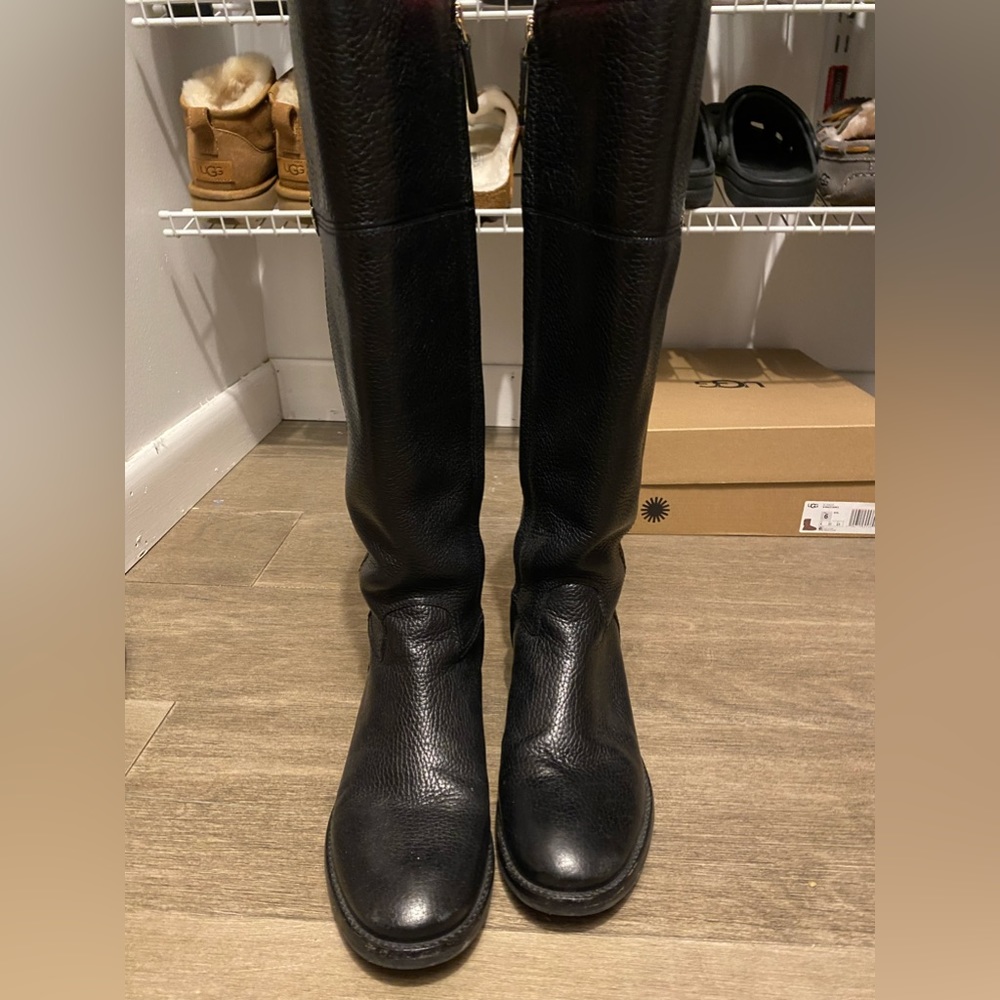 Tory Burch Boots
